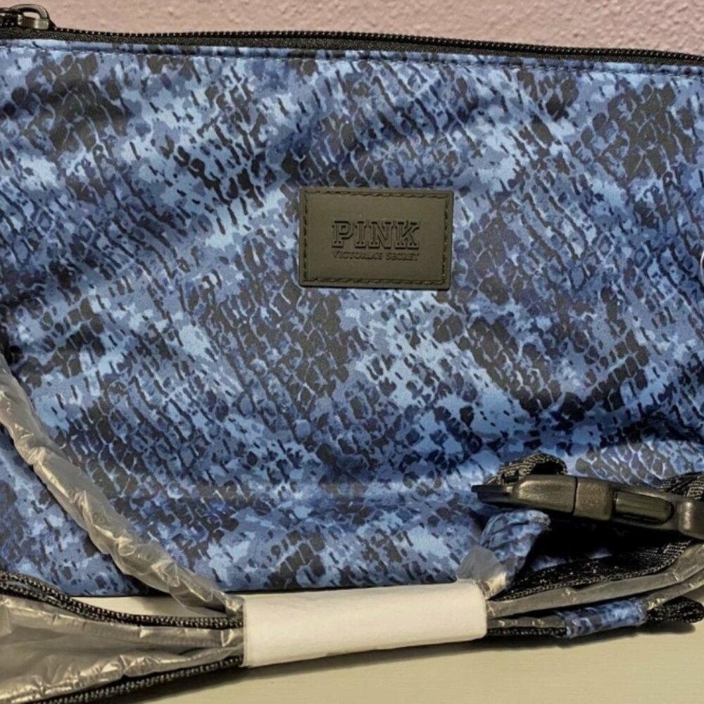Victoria’s Secret Pink BLUE/BLACK Snake Print Crossbody Bag
